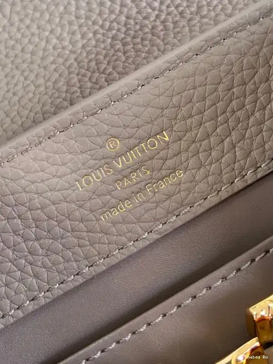 LOUIS VUITTON CAPUCINES MINI-21*14*8CM 0610